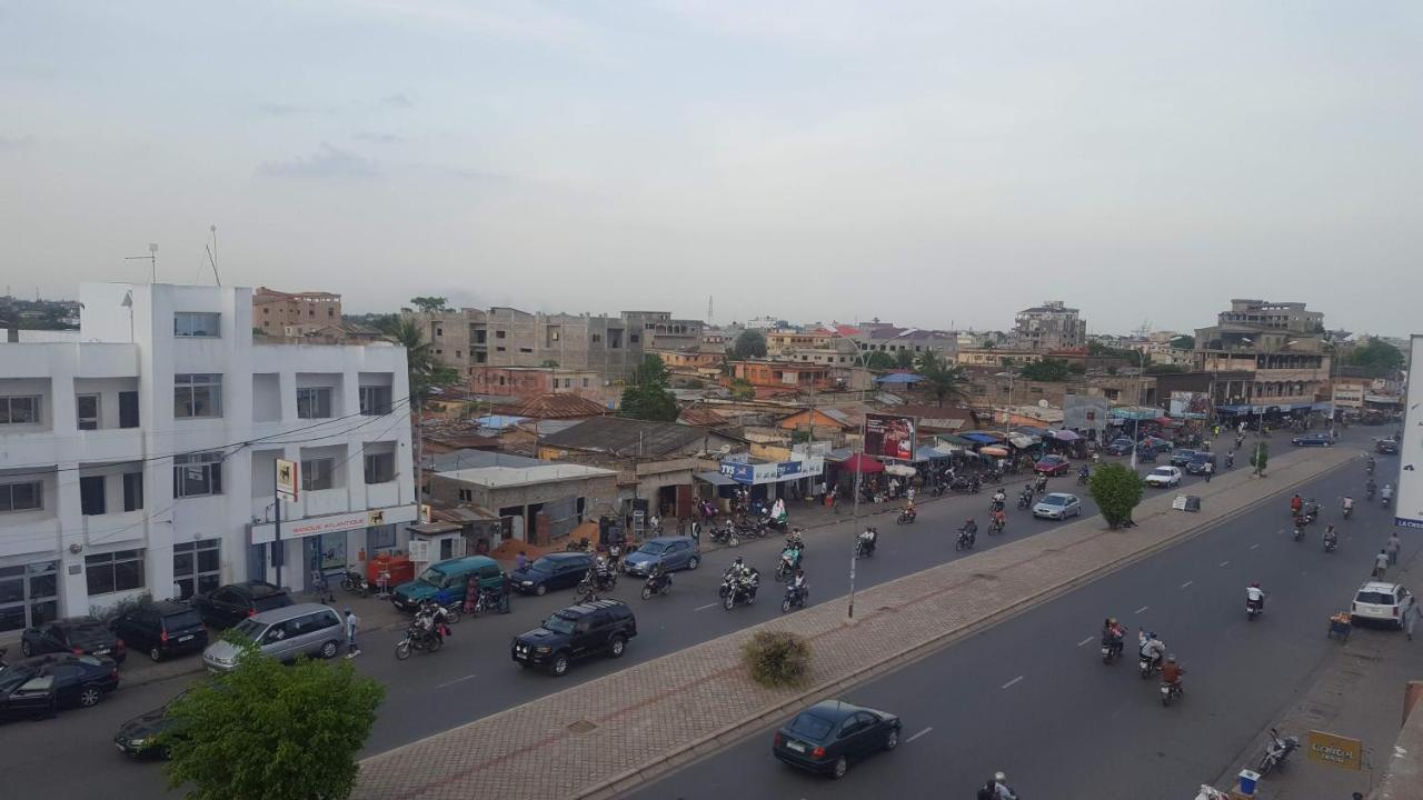 Academia Hotel Lomé Exteriér fotografie